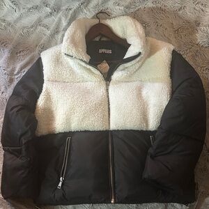 Apparis Women's Black and Cream Teddy Jacket